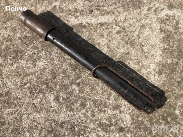 стара помпа за мотоциклет ИЖ - СССР - ретро, снимка 1