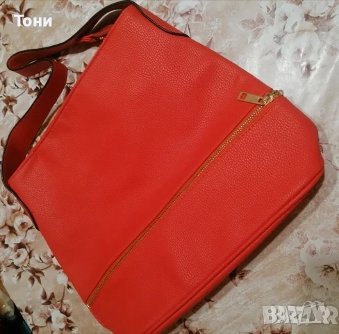 Нова Кожена Красива Дамска Чанта , снимка 2 - Чанти - 50691006