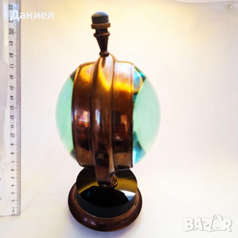 Часовник масивен бронзов настолен с ретро дизайн , снимка 3 - Подаръци за юбилей - 47087524