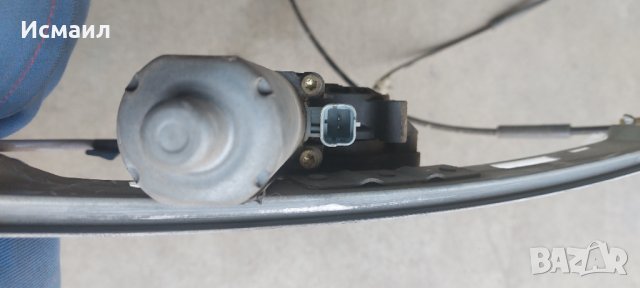Стъклоповдигач за Пежо 206 С ляв, снимка 3 - Части - 39094642