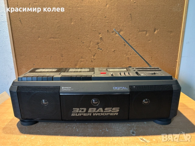 радиокасетофон "HITACHI TRK-3D35E"