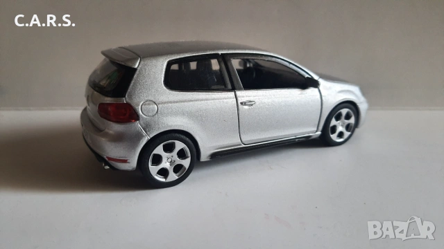 Метални колички Volkswagen Golf GTI, снимка 5 - Колекции - 53859093
