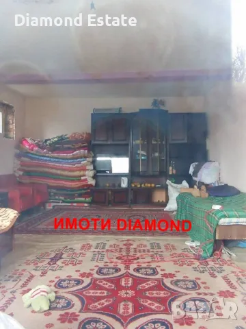 Двуетажна къща в село Димитриево общ. Чирпан, снимка 7 - Къщи - 48612242