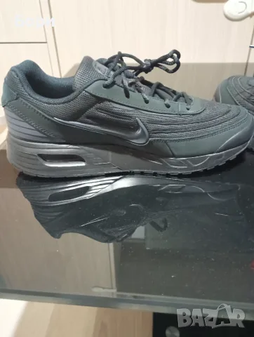 Nike air max 42.5, снимка 3 - Спортни обувки - 55988094