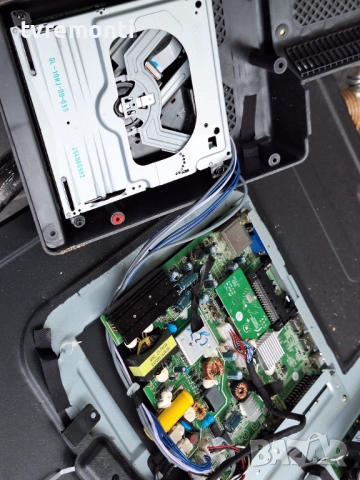 подсветка, от дисплей V290BJ1-PE1 на телевизор Terris LED TV 2943, снимка 4 - Части и Платки - 51677052