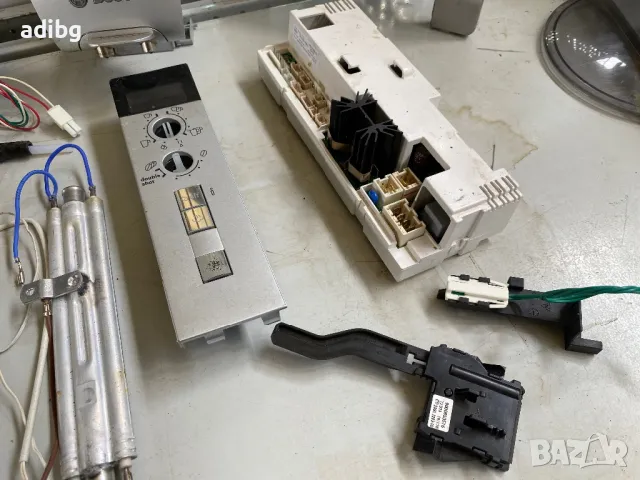 Части за Bosch VeroCafe Latte - Платка, Бойлер, Сензор, Капучинатор, Редуктор, снимка 5 - Кафемашини - 50218954