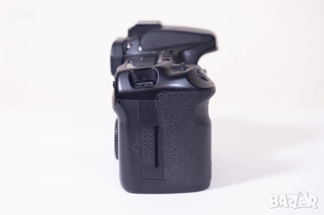 Canon EOS 40D, снимка 3 - Фотоапарати - 53830256