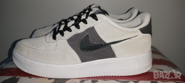 Nike Air Force 1 Low GS 'White Iron Grey' бяло/железно сиво/Off Noir 39 номер , снимка 9 - Маратонки - 36433343