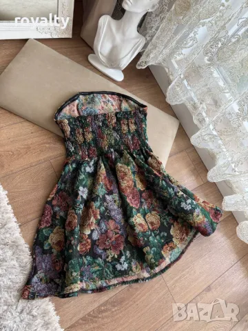 Дамска рокля 