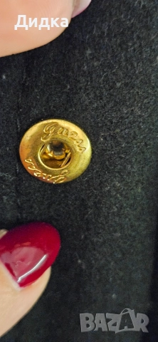 Дамско палто guess, снимка 2 - Палта, манта - 52713959