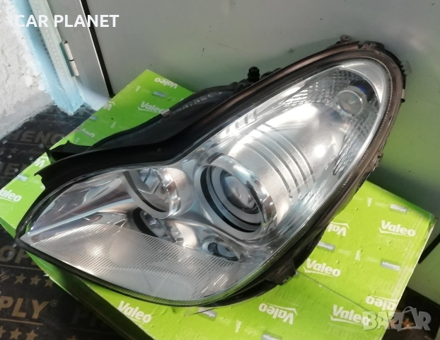 Фар Фарове за Mercedes CLS W219 Hella Bi-xenon AFS завиващ / Мерцедес ЦЛС В219. , снимка 2 - Части - 40448988