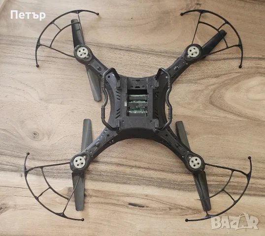 Дрон X4-Flye за части, снимка 2 - Дронове и аксесоари - 55754779
