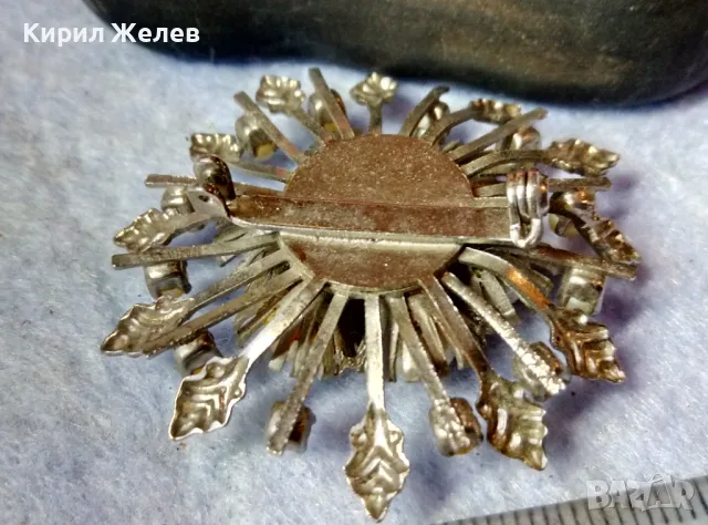 СТАРА СРЕБРИСТА АЖУРНА ПЕРЛЕНА БРОШКА СНЕЖИНКА с БЕЛИ ПЕРЛИ С Нужда От НОВА ИГЛА ! 48838, снимка 5 - Антикварни и старинни предмети - 48444701