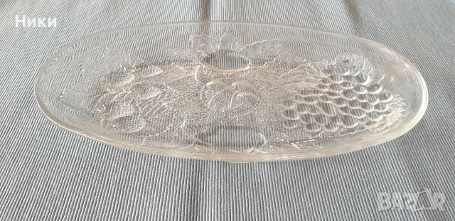 Стъклена чиния с декоративни елементи , снимка 2 - Декорация за дома - 50591459