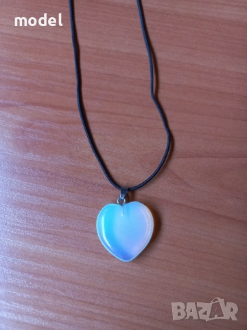 Колие Сърце Лунен камък, снимка 4 - Колиета, медальони, синджири - 51760014