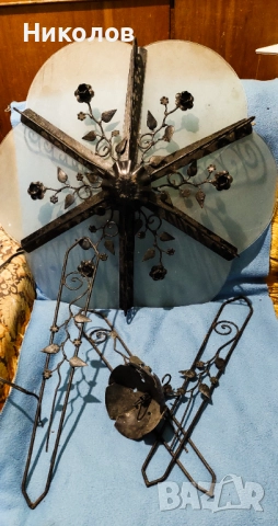 Холна маса ковано желязо с полилей, снимка 3 - Маси - 41495090