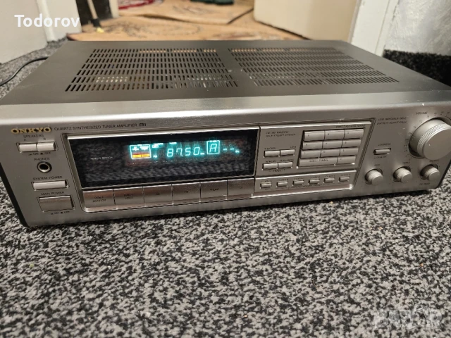 Ресийвър Onkyo TX 7820