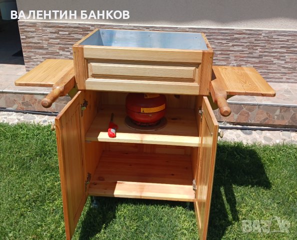 Подвижен кухненски шкаф с газов котлон за вилата, снимка 2 - Барбекюта - 41370749