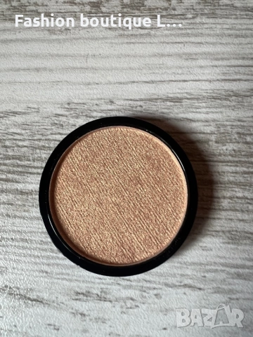 Нови блестящи хайлатъри в 5 цвята със сребристи и златисти частици ❤️, снимка 15 - Декоративна козметика - 52118765