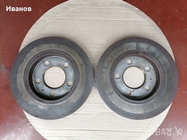 Спирачни дискове Голф 4 1.9 ARL 4 motion , снимка 2 - Части - 41142742