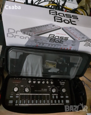 Cyclone Analogic TT-303 Bass Bot, снимка 2 - Синтезатори - 51443068