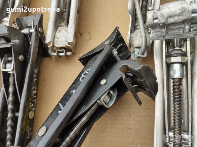 Авто Крик Авариен Крик Audi A3 A4 A6 VW Golf Passat Vento Seat Skoda, снимка 5 - Аксесоари и консумативи - 44392865