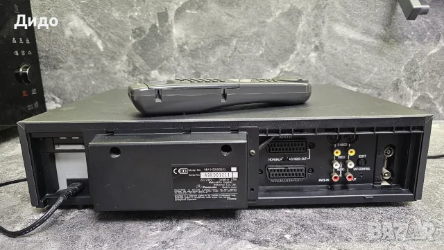 Panasonic NV-HS950 с нормални следи от употреба., снимка 12 - Плейъри, домашно кино, прожектори - 55963696