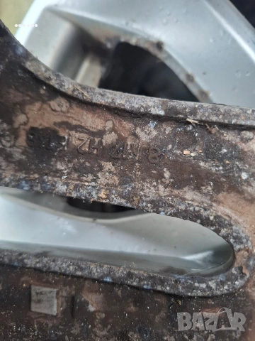 джанти 4 броя оригинални мерцедес 17 , снимка 5 - Гуми и джанти - 53270937