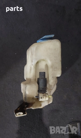 Казанче Чистачки със Помпа VW Голф 4 N:0788 - Ауди A3 8L - Сеат - Шкода - 1J0955453, снимка 2 - Части - 51437244