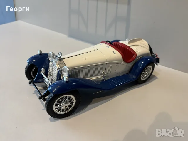 Alfa Romeo Spider 1:18
