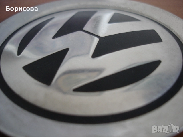 Продавам 4 емблеми на VW Фолксваген, снимка 3 - Части - 47925148