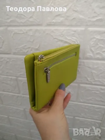 Дамско портмоне , снимка 2 - Портфейли, портмонета - 48464126
