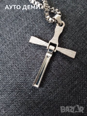 Нов ланец синджир с кръст с камъчета цирконии копие на този носен от Вин Дизел от филма Бързи и ярос, снимка 5 - Аксесоари и консумативи - 40537255