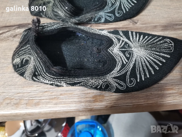 Стари терлици за носия, снимка 2 - Антикварни и старинни предмети - 53749117