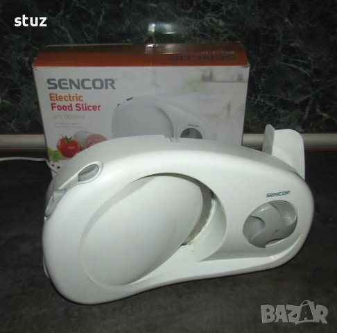 Електрическа машина Sencor, за рязане на колбаси, хляб, зеленчуци, сирена, снимка 4 - Кухненски роботи - 53092222