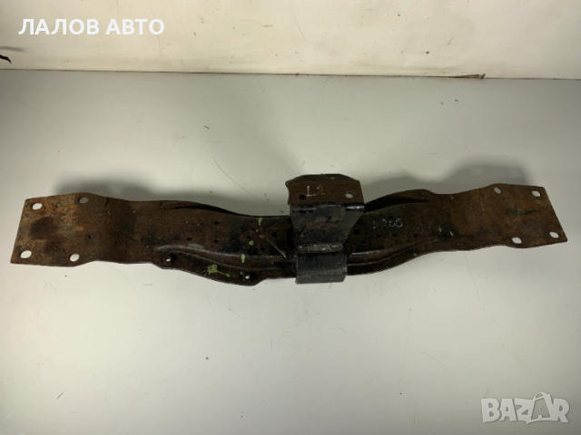 Греда под скоростната кутия Мицубиши Л200 (96-06)г. Greda pod skorostnata kutiq Mitsubishi L200 