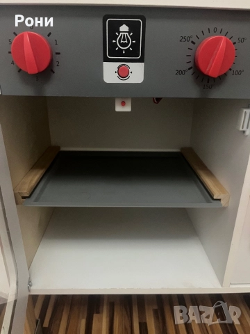 Дървена детска кухня, снимка 6 - Играчки за стая - 52975623