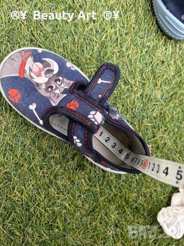 Детски пантофи , размер 25 , снимка 3 - Детски пантофи - 42210649