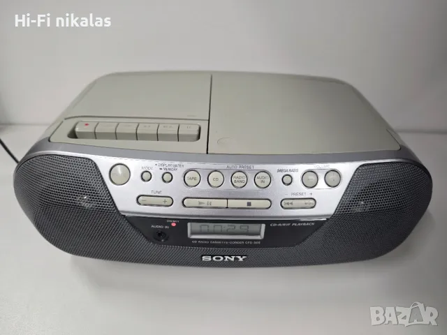 стерео радио касетофон CD player SONY  CFD-S05, снимка 2 - Радиокасетофони, транзистори - 49280044