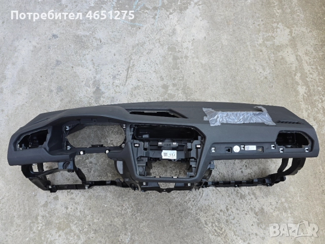 Арматурно табло за Фолксваген Тигуан 2016-2020 за рециклиране