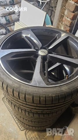 Оригинални Audі джанти 21" с гуми — Audi Аб Avant (ОЕМ), снимка 2 - Гуми и джанти - 53135761