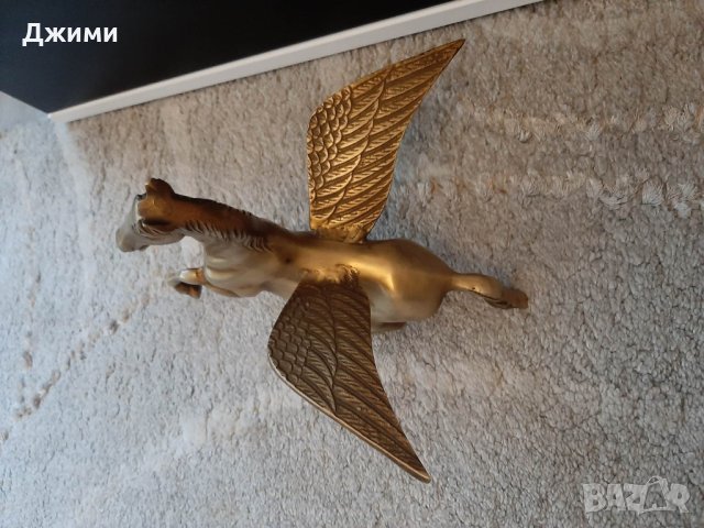 масивен бронзов кон, снимка 4 - Антикварни и старинни предмети - 40530902