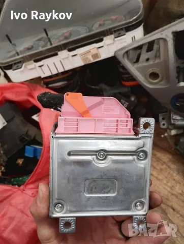 AIRBAG модул за Volvo V40 , 30612702 D, снимка 3 - Части - 56271405