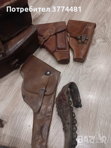 Лот милитария, снимка 2 - Антикварни и старинни предмети - 52884370