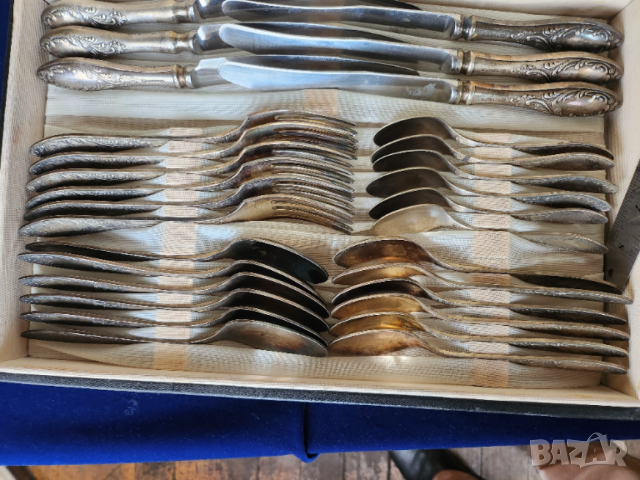 прибори за хранене, к-т от 30 прибора от посребрен мелхиор + черпак, красиви, солидни , от СССР