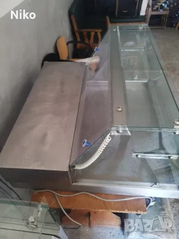 Настолна хладилна витрина , снимка 3 - Хладилни витрини и фризери - 50335965