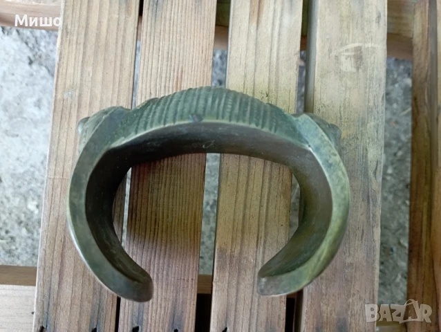 Продавам възрожденска гривна с позлата, снимка 2 - Други ценни предмети - 50795925