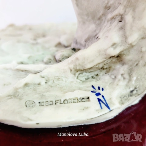 Голяма фигура Capodimonte подписана B. Merli. , снимка 8 - Колекции - 53123877