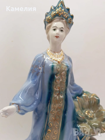 Руска порцеланова фигура , снимка 3 - Антикварни и старинни предмети - 53674393