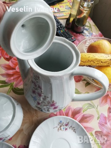 Комплект Български порцелан, снимка 8 - Чинии - 36018845